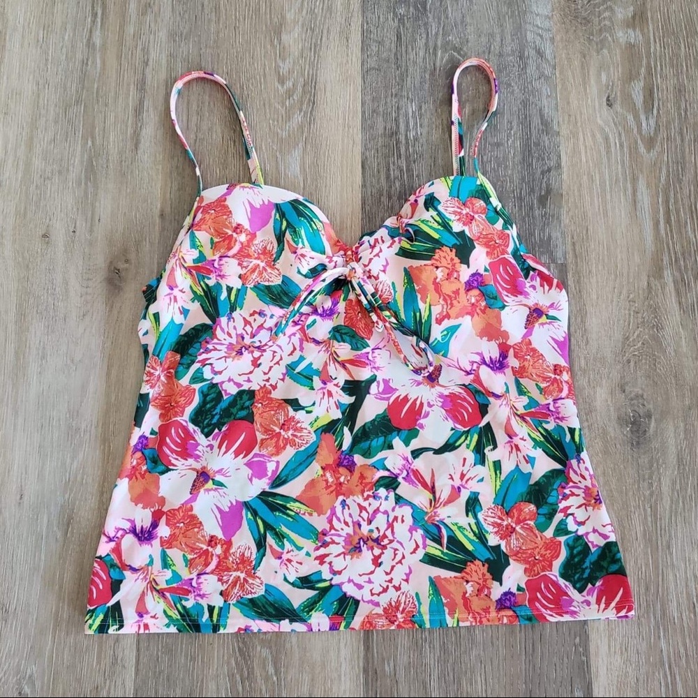 VS Tankini Top - Picture 1 of 8